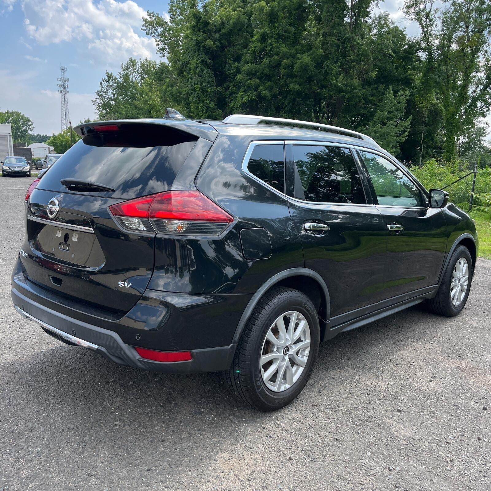 2020 Nissan Rogue SV