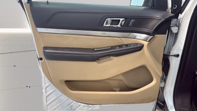 2017 Ford Explorer Base
