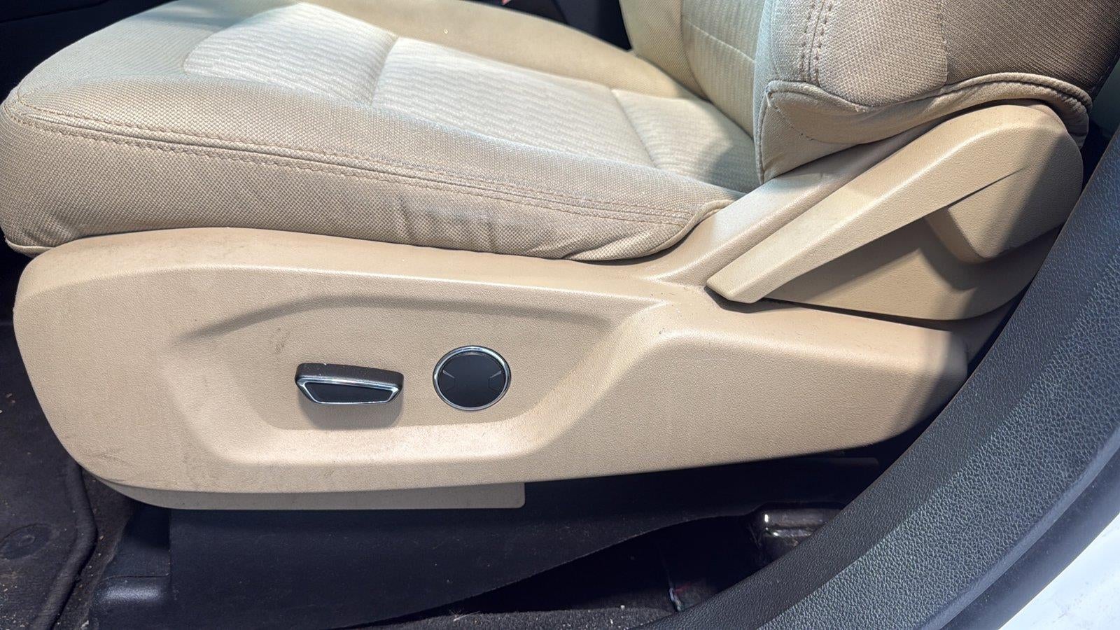 2017 Ford Explorer Base