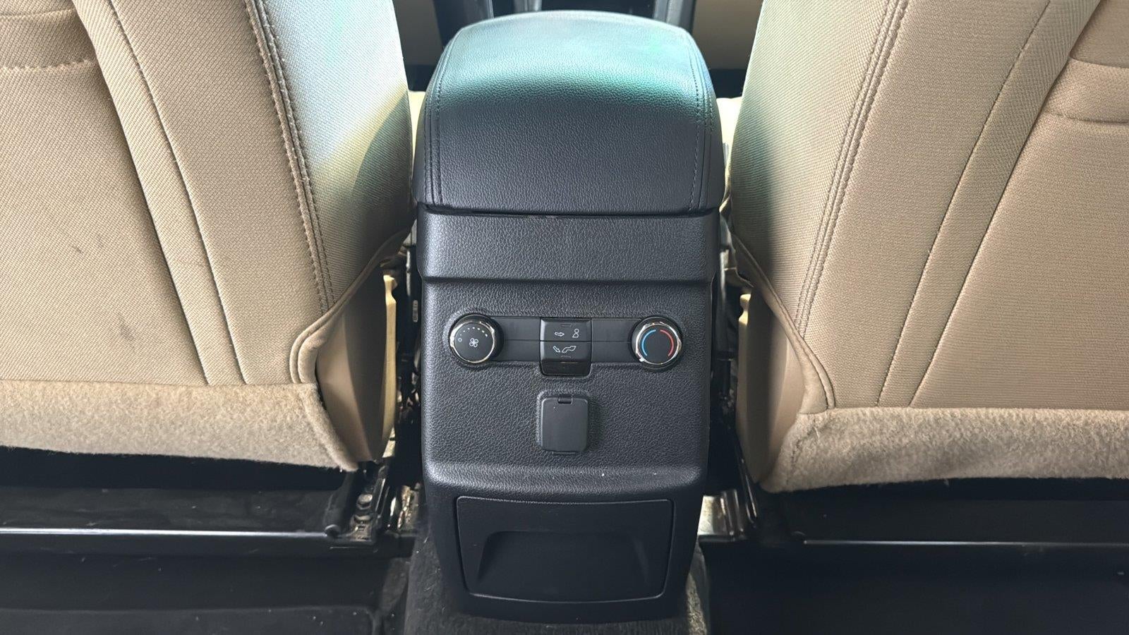 2017 Ford Explorer Base