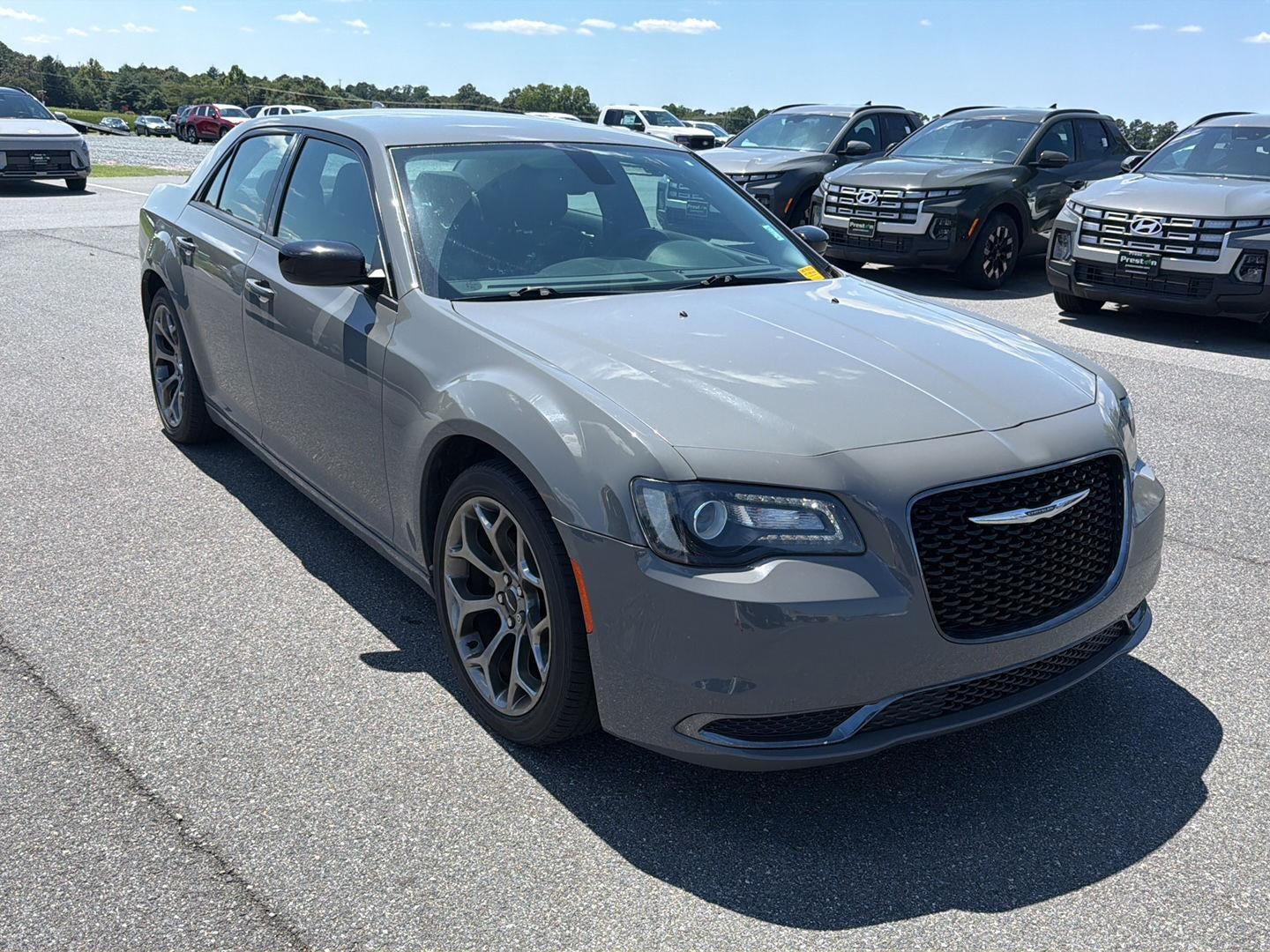 2018 Chrysler 300 Touring
