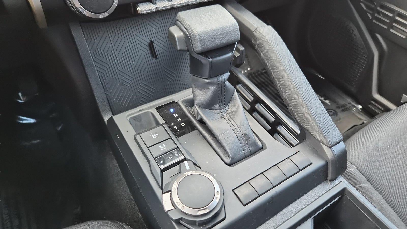 2025 Toyota Tacoma SR