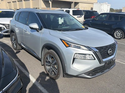 2022 Nissan Rogue SL