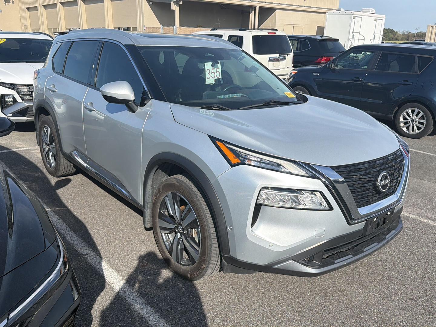 2022 Nissan Rogue SL