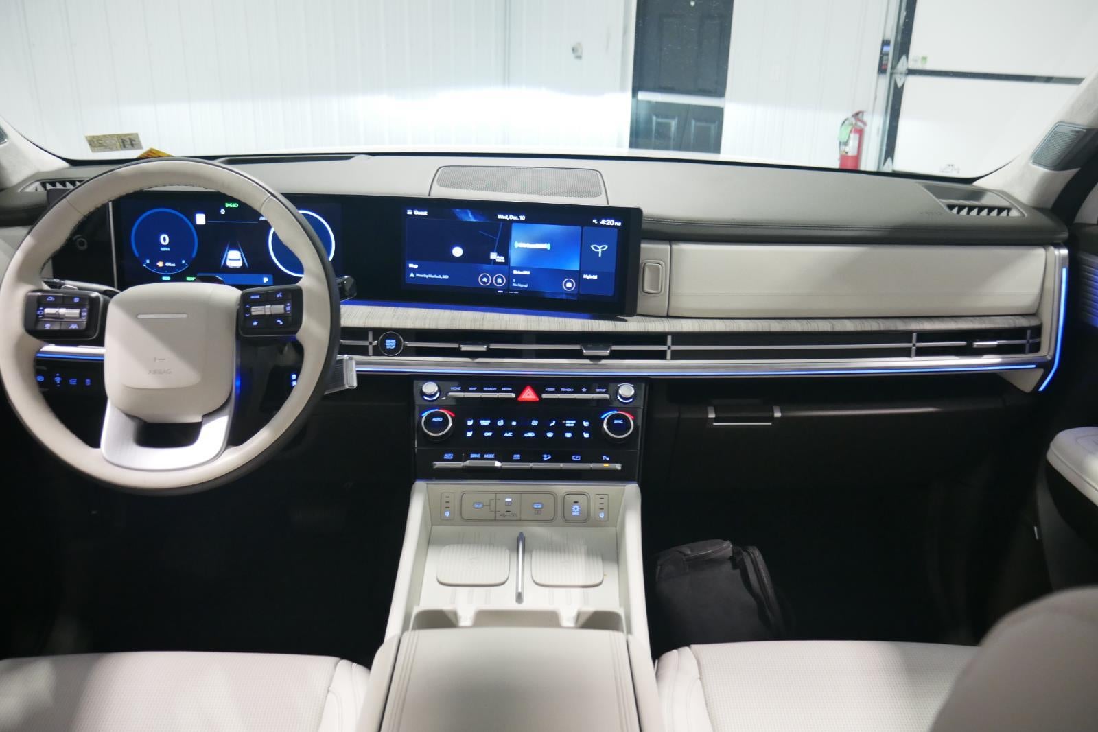 2025 Hyundai Santa Fe Hybrid Calligraphy