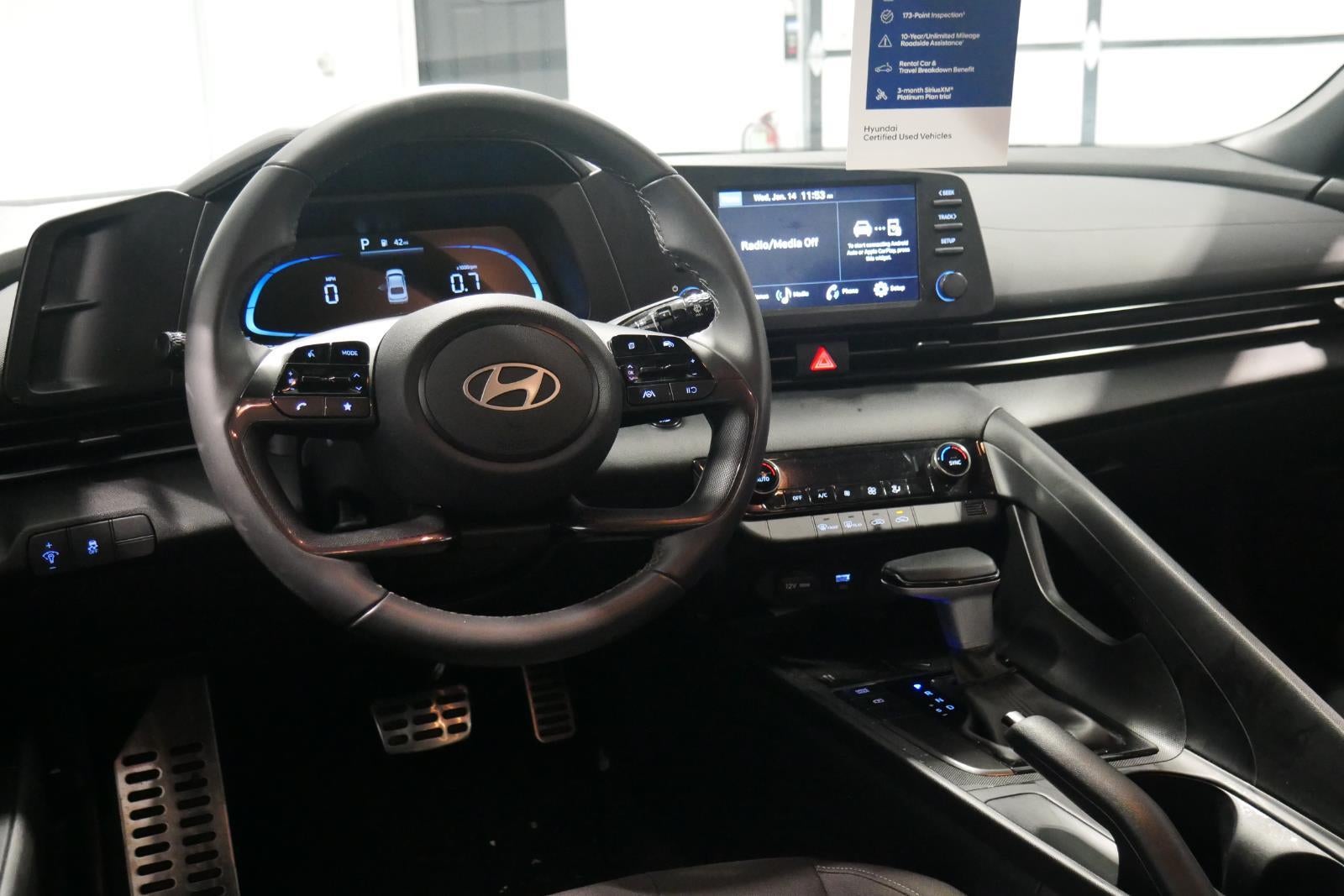 2025 Hyundai Elantra SEL Sport