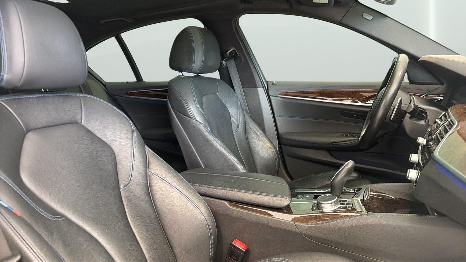 2020 BMW 5 Series 530i xDrive