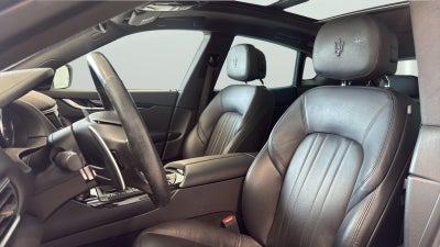 2023 Maserati Levante Modena