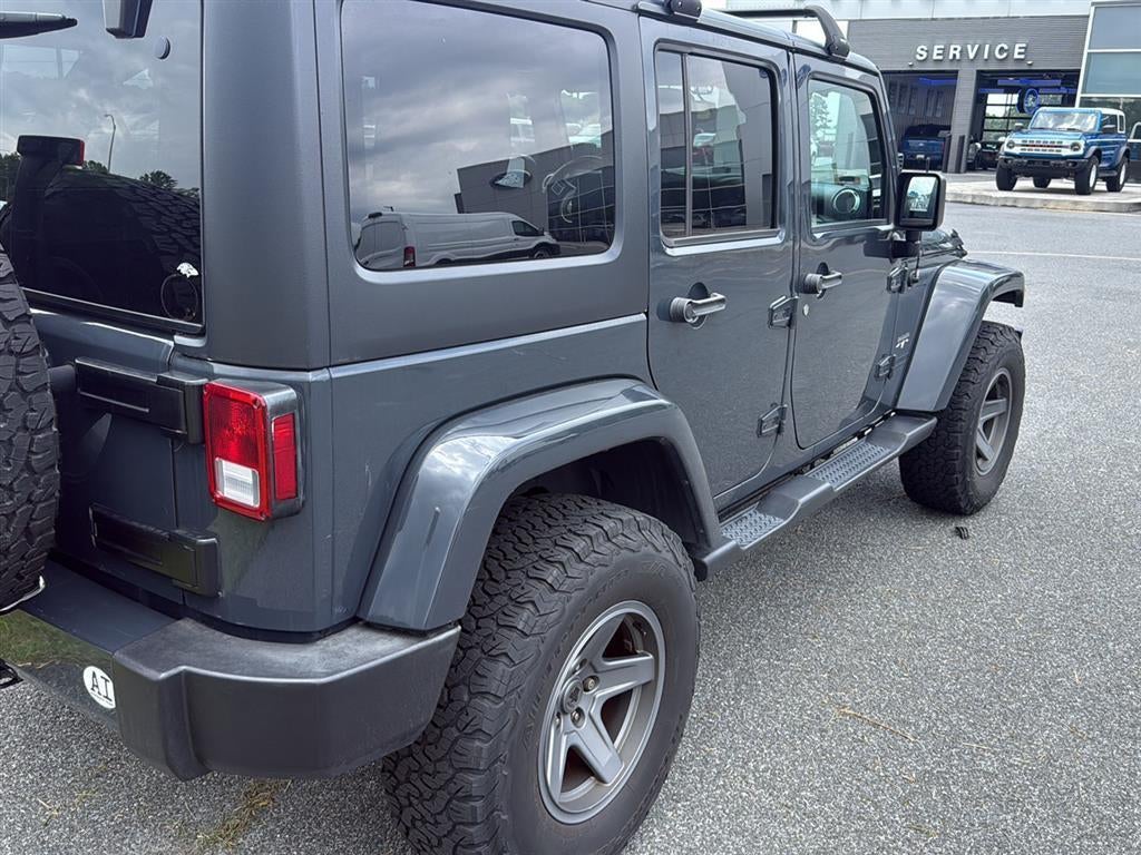 2016 Jeep Wrangler Unlimited Sahara