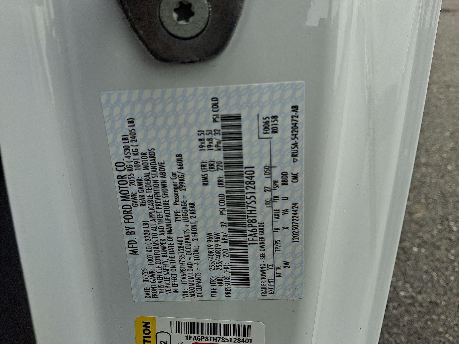 2025 Ford Mustang EcoBoost