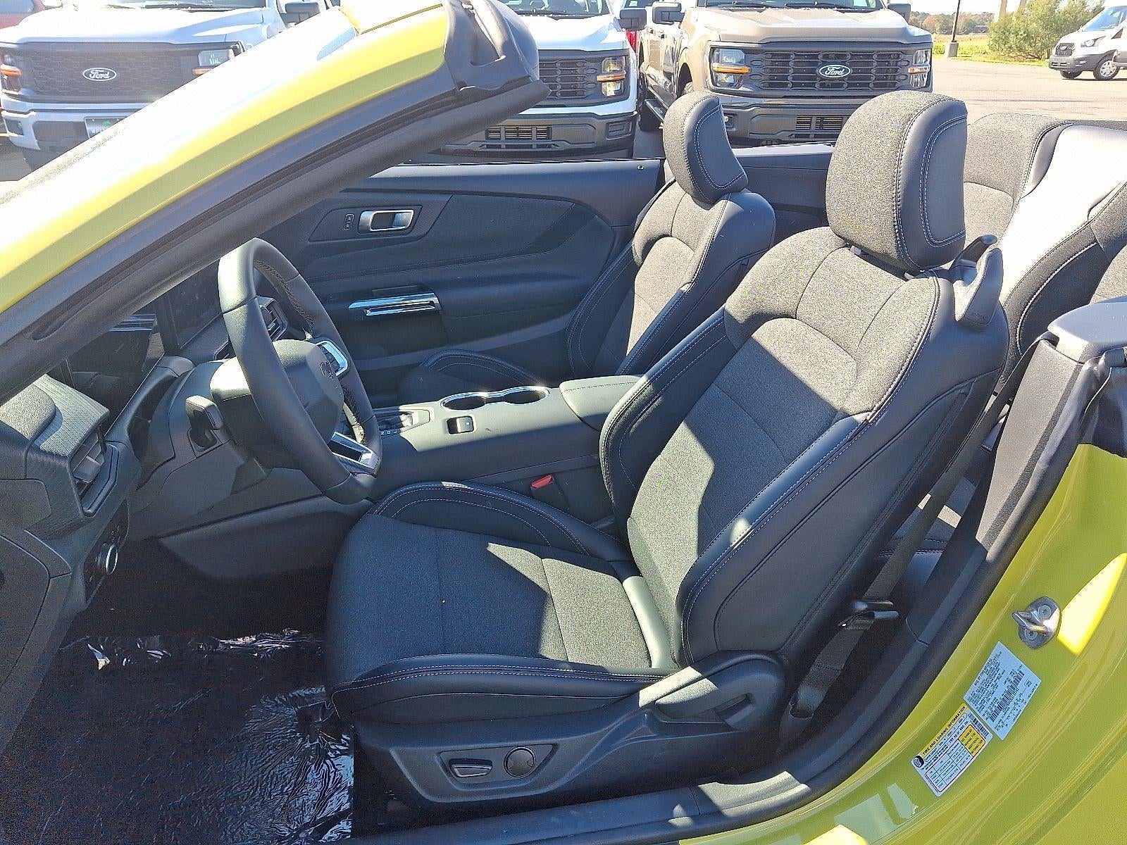 2025 Ford Mustang EcoBoost Premium