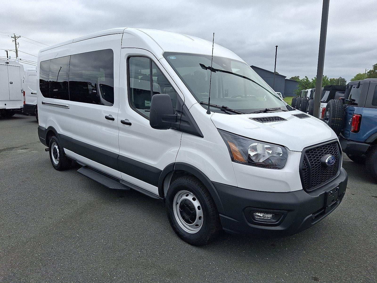 2025 Ford Transit 350 XL 15 Passenger Van