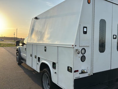 2016 Ford Super Duty F-550 DRW XL