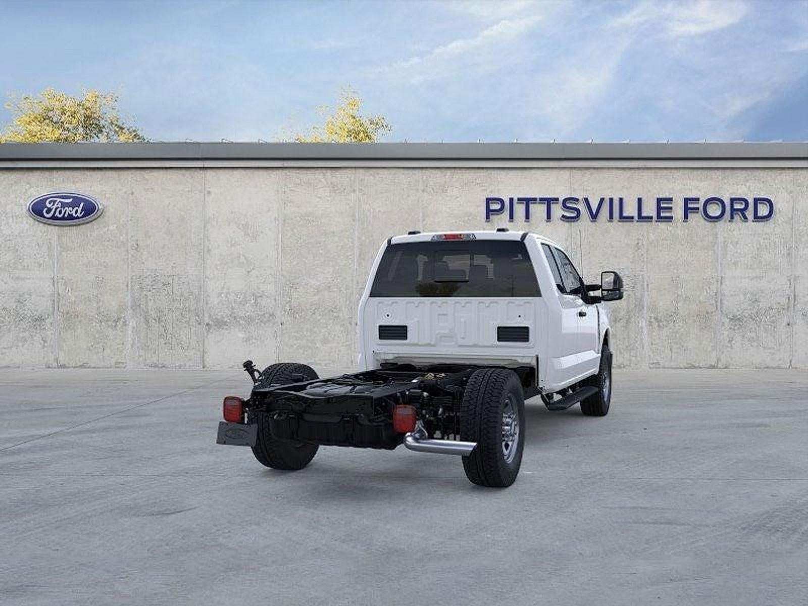 2026 Ford Super Duty F-350 SRW XL