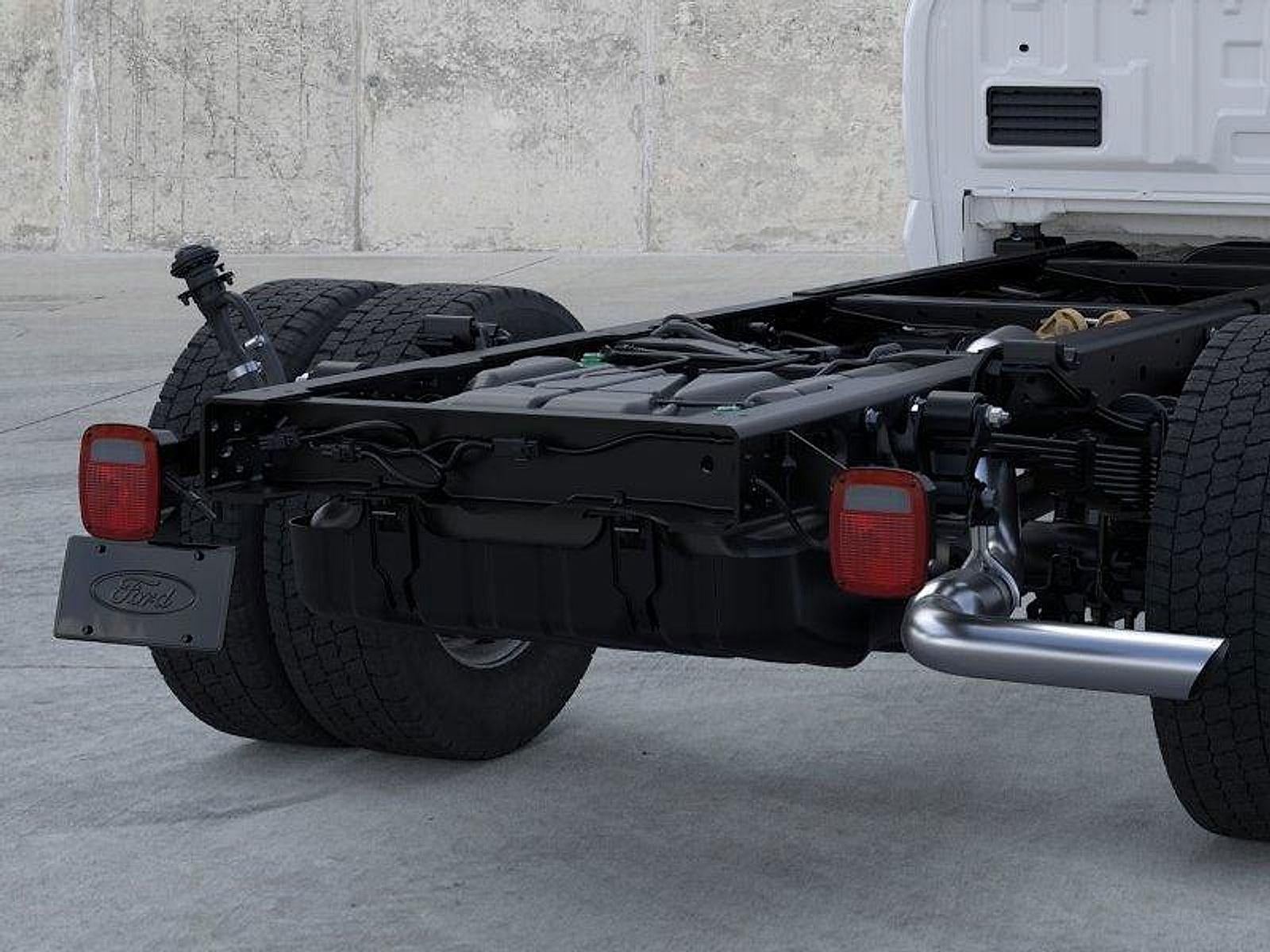 2026 Ford Super Duty F-450 DRW XL