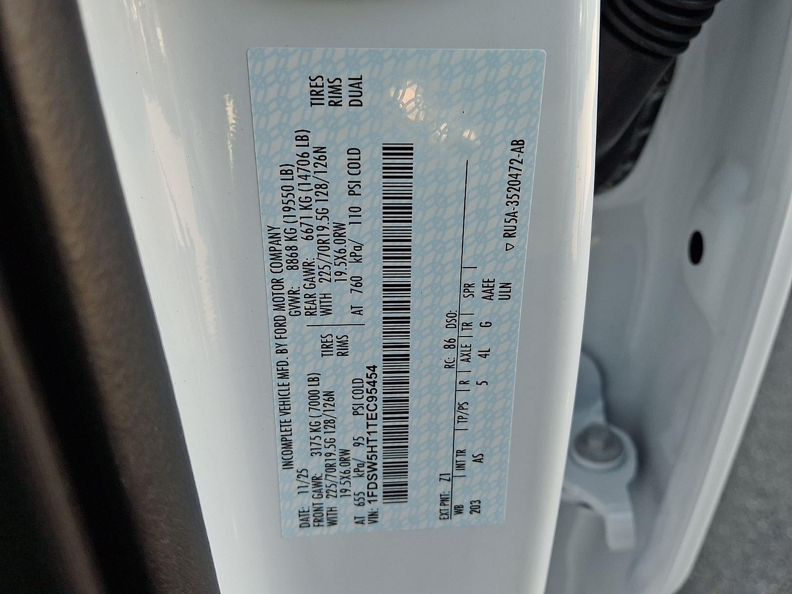 2026 Ford Super Duty F-550 DRW XL