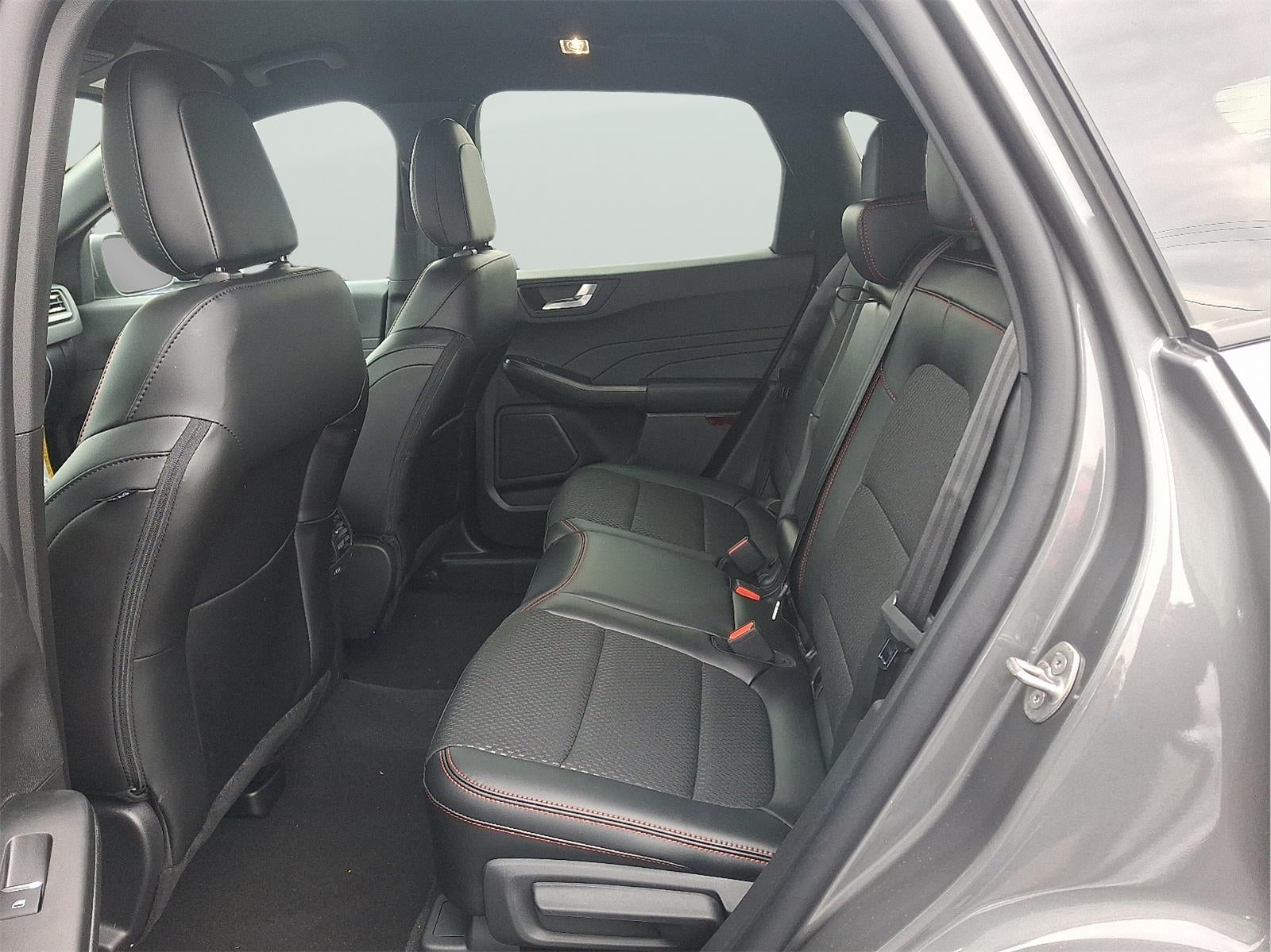 2026 Ford Escape Hybrid ST-Line Select