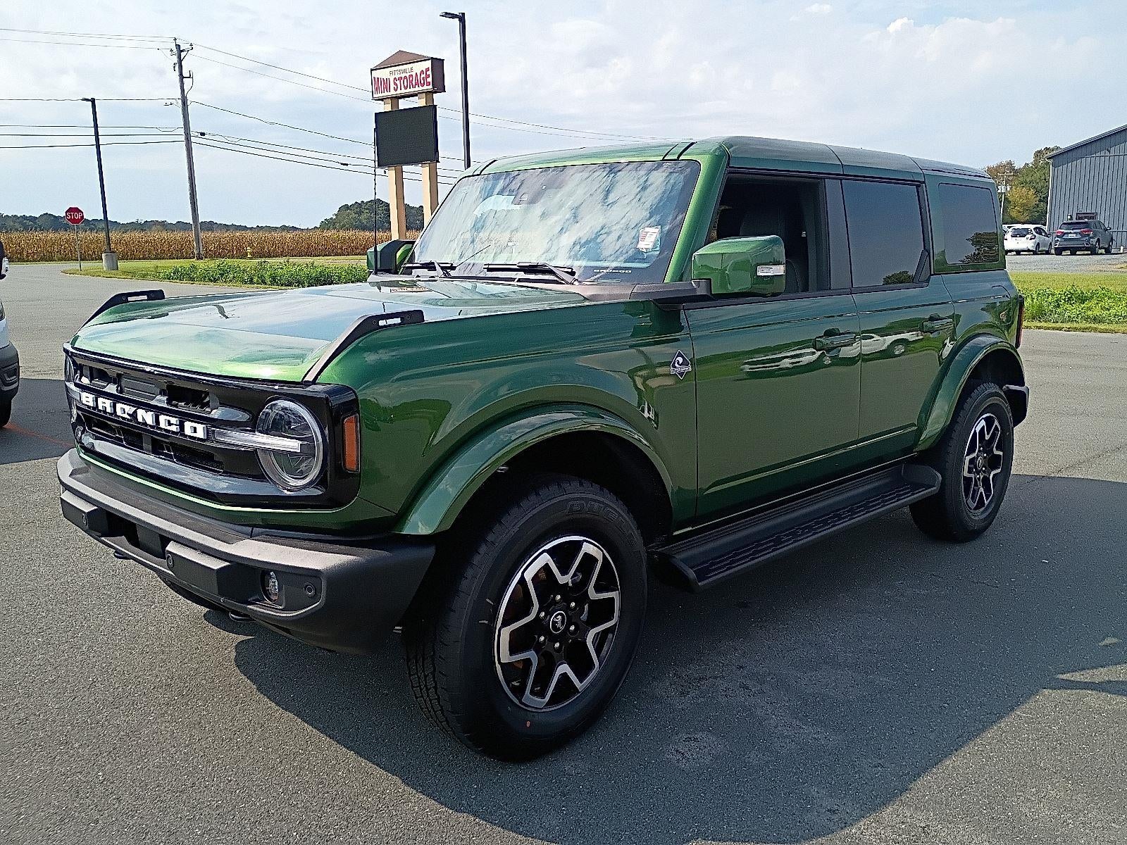 2025 Ford Bronco Outer Banks