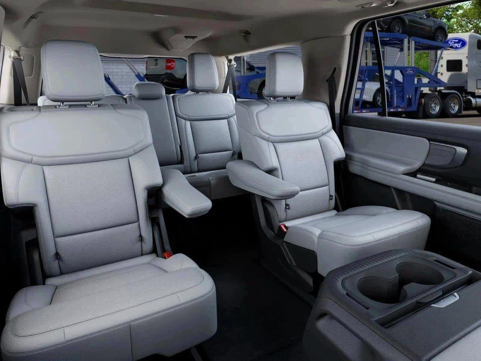 2027 Ford Expedition Max MAX Platinum