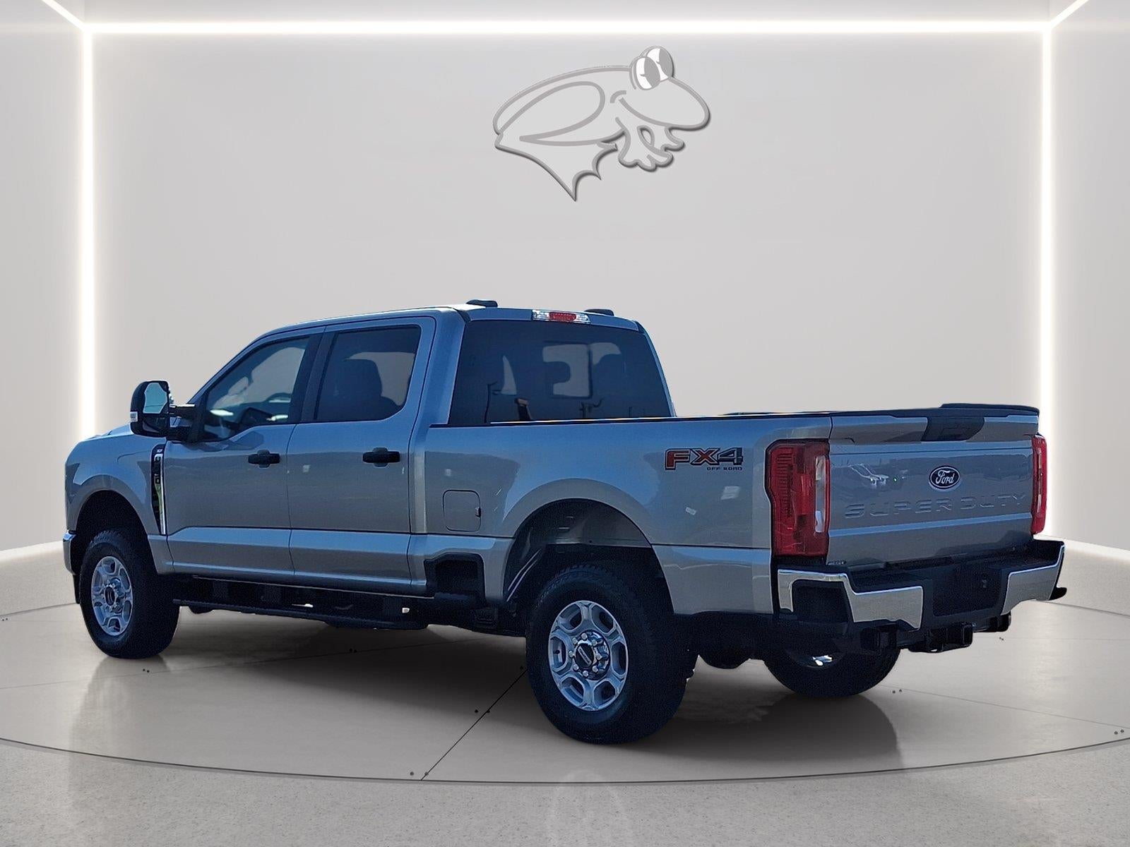 2027 Ford Super Duty F-250 XLT