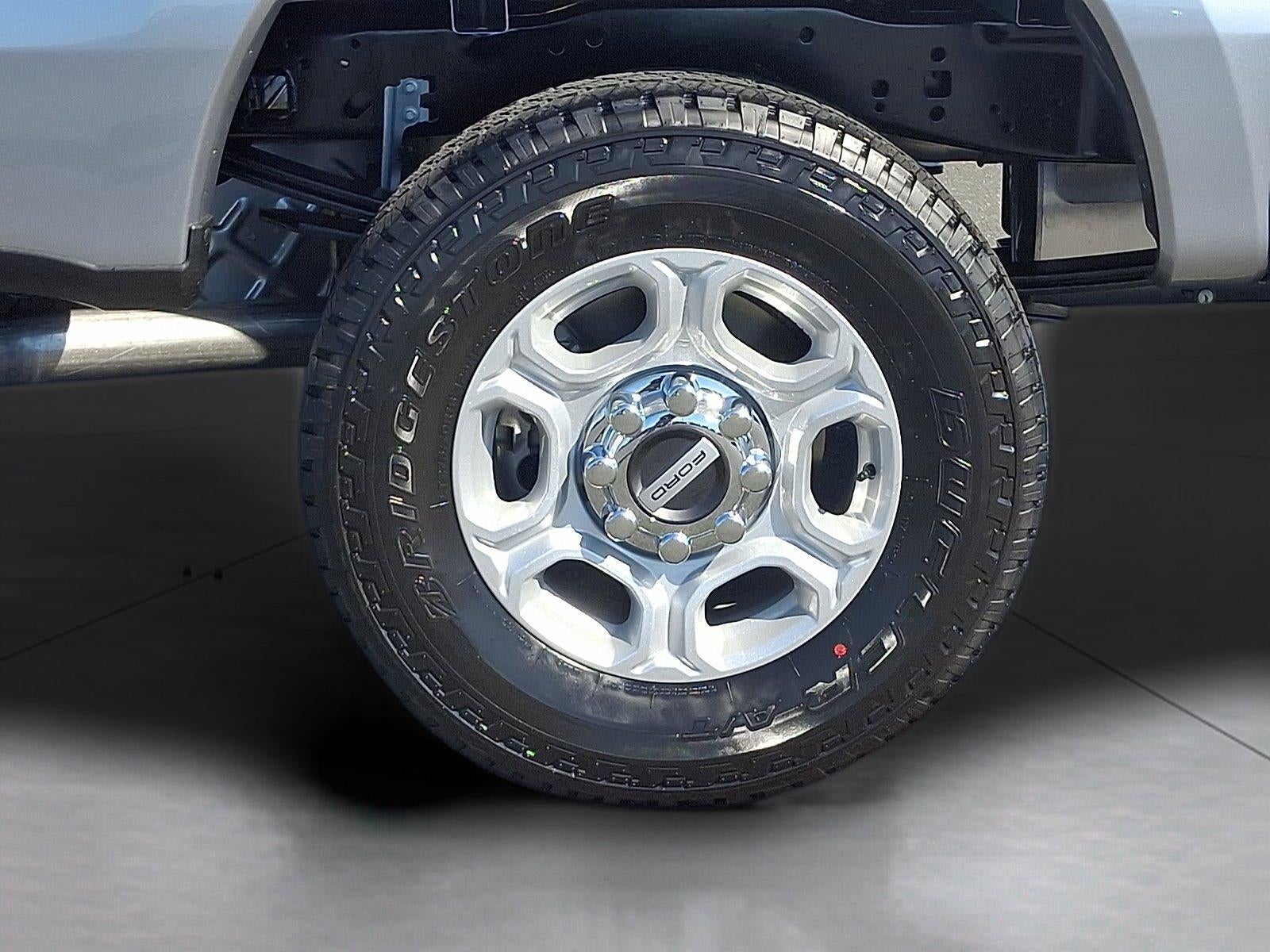 2027 Ford Super Duty F-250 XLT