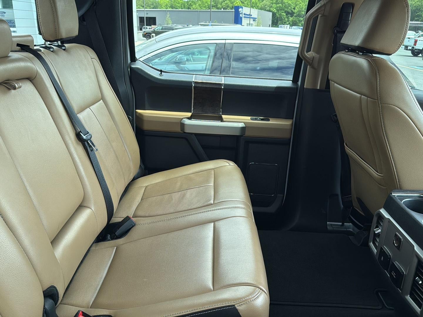 2022 Ford Super Duty F-350 Lariat