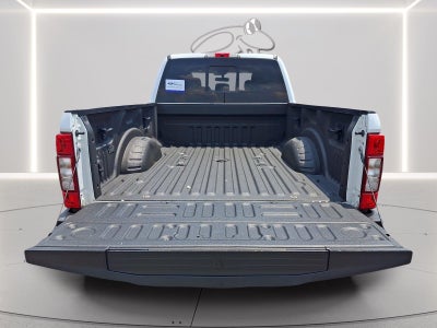 2022 Ford Super Duty F-350 Lariat