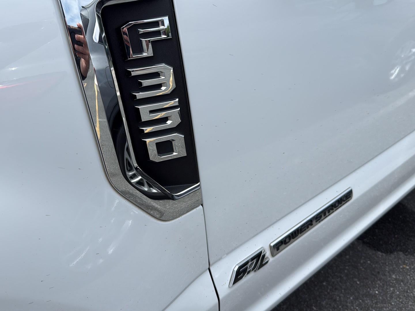 2022 Ford Super Duty F-350 Lariat