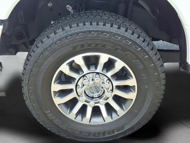 2022 Ford Super Duty F-350 Lariat