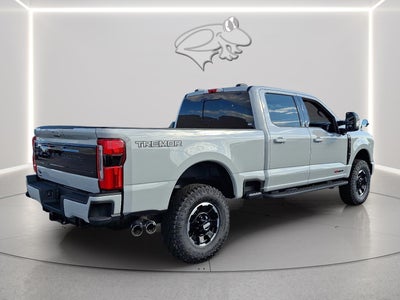 2025 Ford Super Duty F-250 Platinum