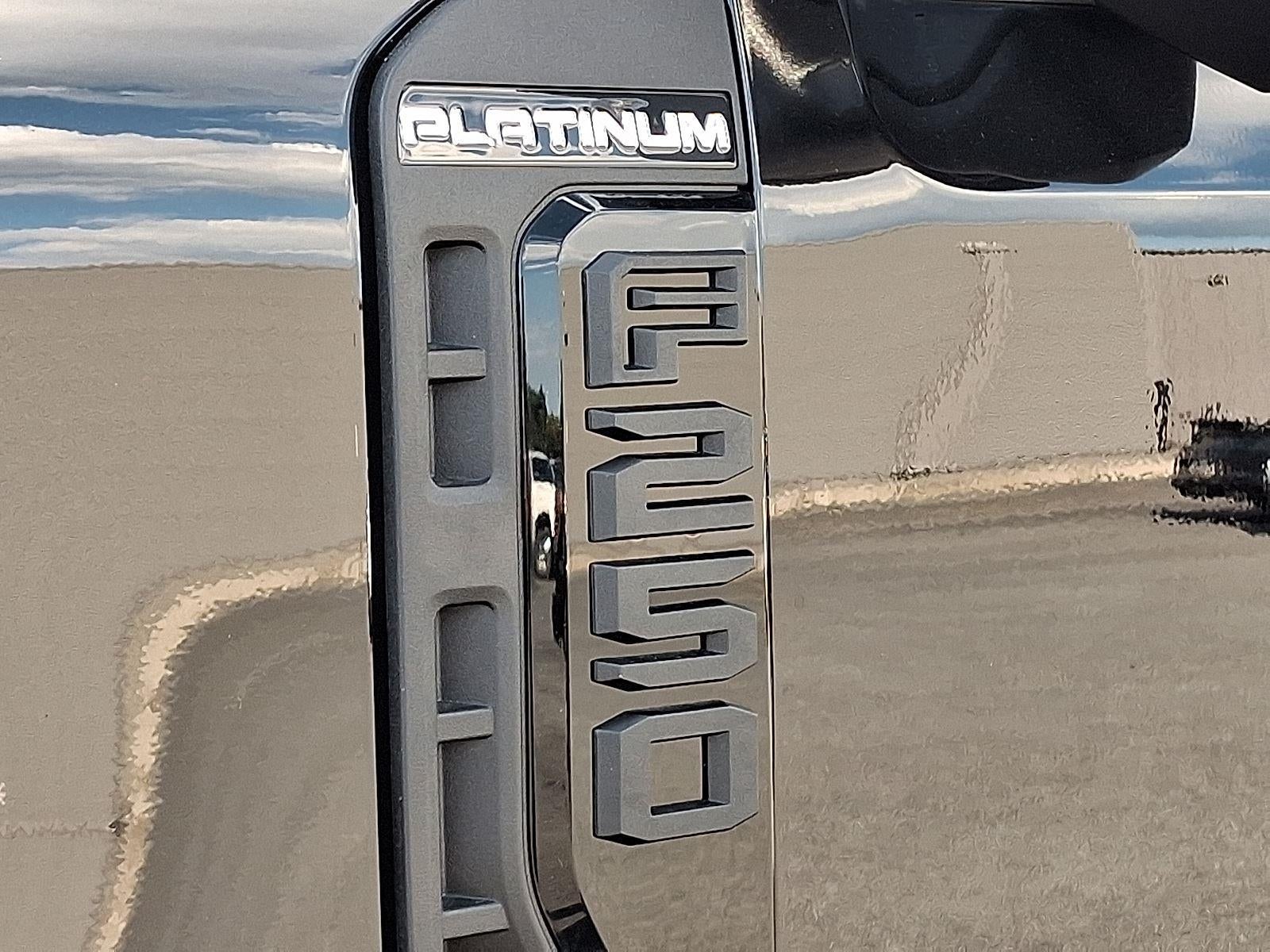 2025 Ford Super Duty F-250 Platinum