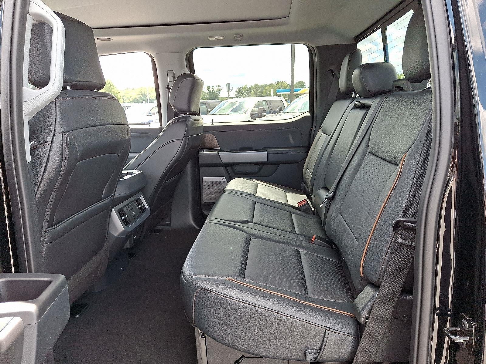 2025 Ford Super Duty F-350 LARIAT