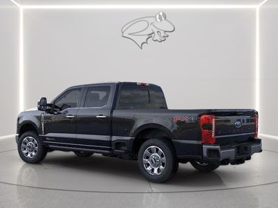 2026 Ford Super Duty F-350 SRW LARIAT