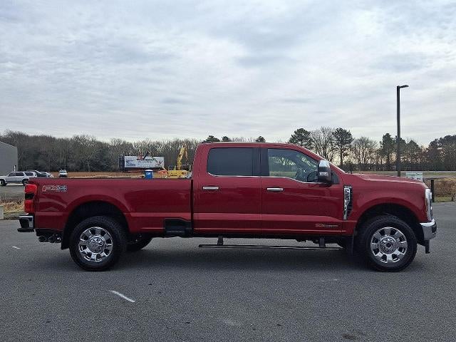 2025 Ford Super Duty F-350 King Ranch