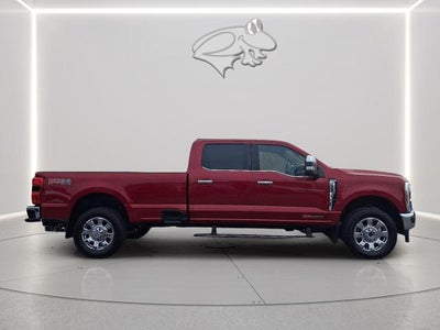 2025 Ford Super Duty F-350 King Ranch