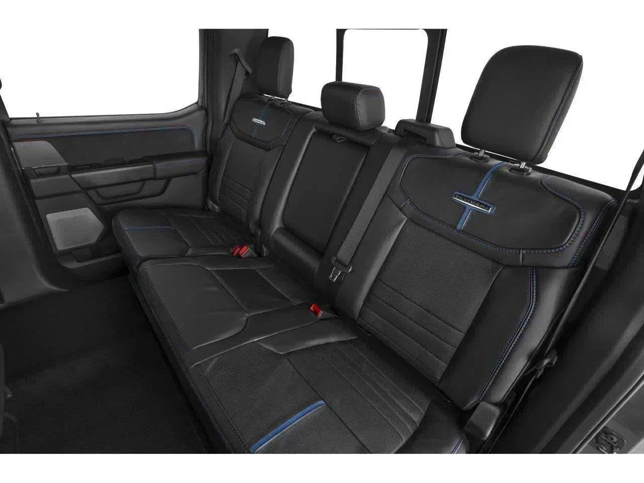 2027 Ford Super Duty F-350 Platinum