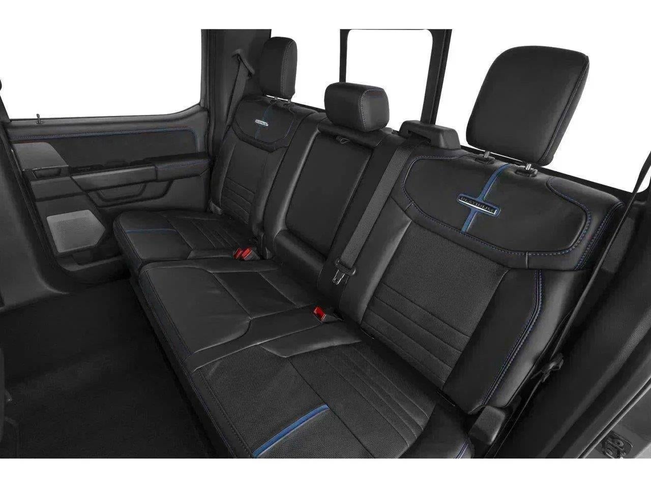 2027 Ford Super Duty F-350 Platinum
