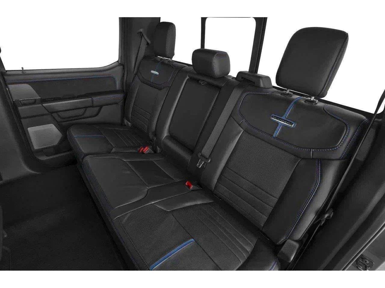 2027 Ford Super Duty F-350 Platinum