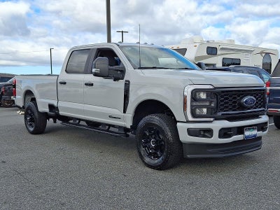 2026 Ford Super Duty F-350 XLT