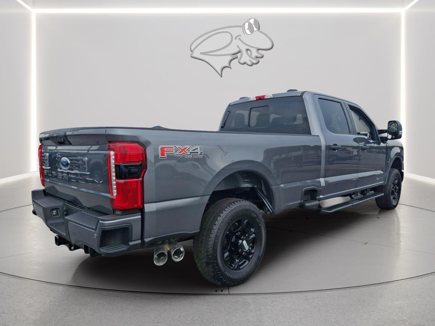 2026 Ford Super Duty F-350 XLT