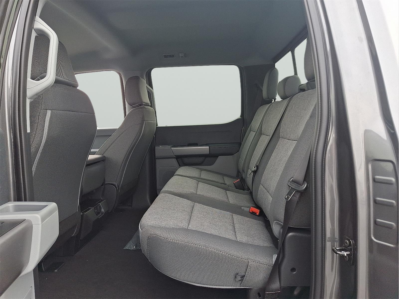 2026 Ford Super Duty F-350 XLT