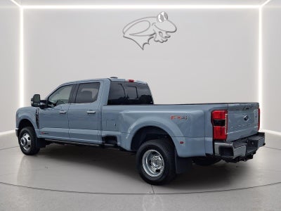2025 Ford Super Duty F-350 Drw Lariat