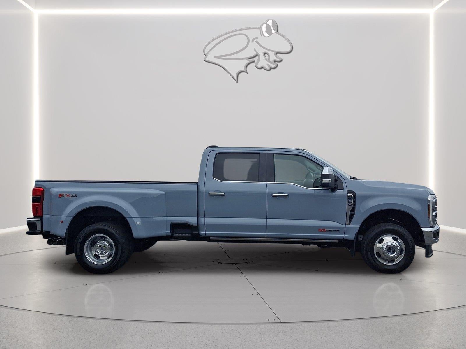 2025 Ford Super Duty F-350 Drw Lariat