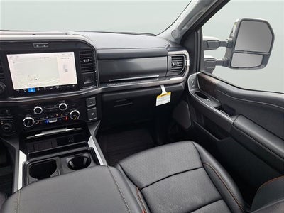 2025 Ford Super Duty F-350 DRW Lariat