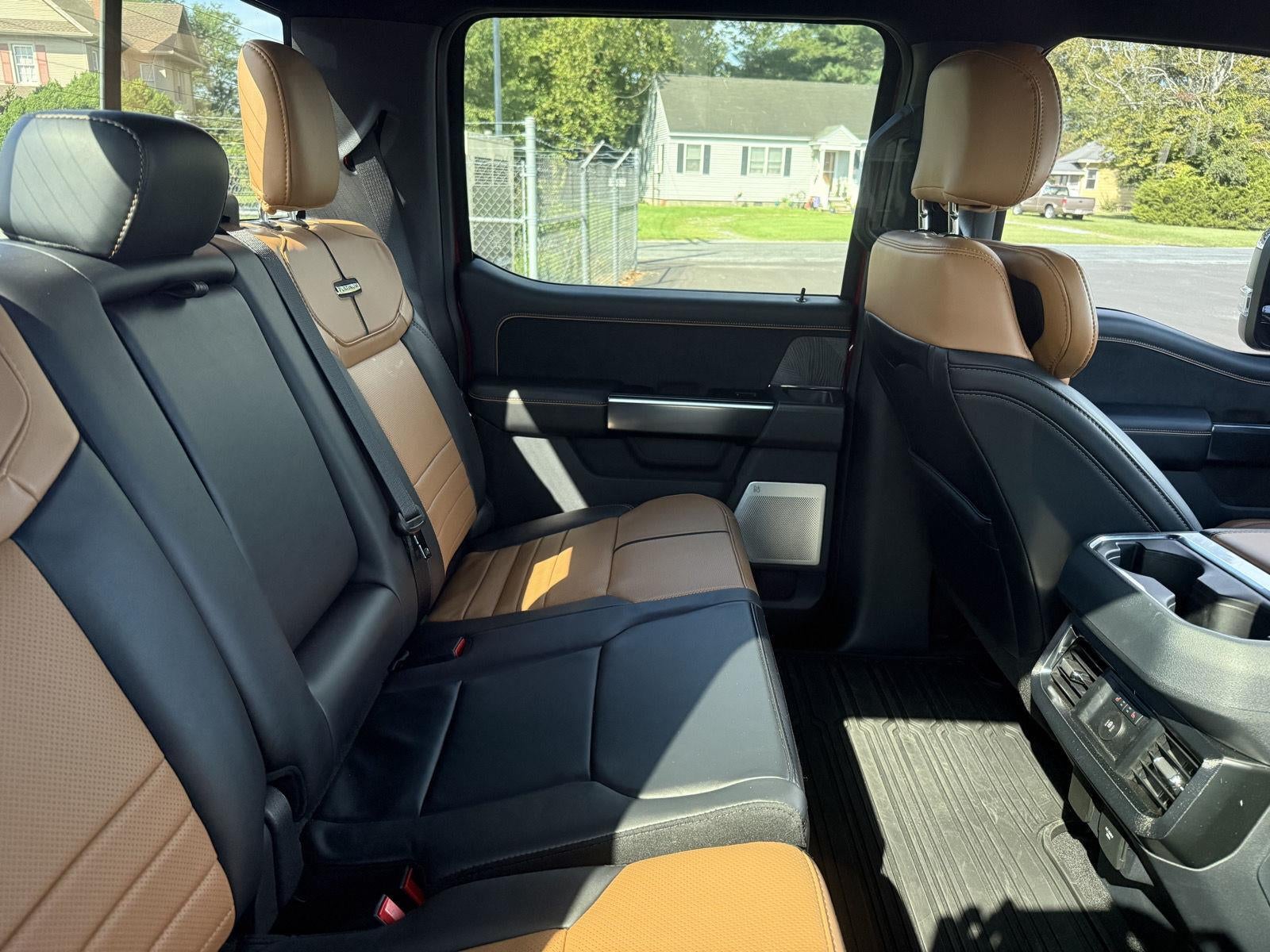2024 Ford Super Duty F-350 Drw Platinum