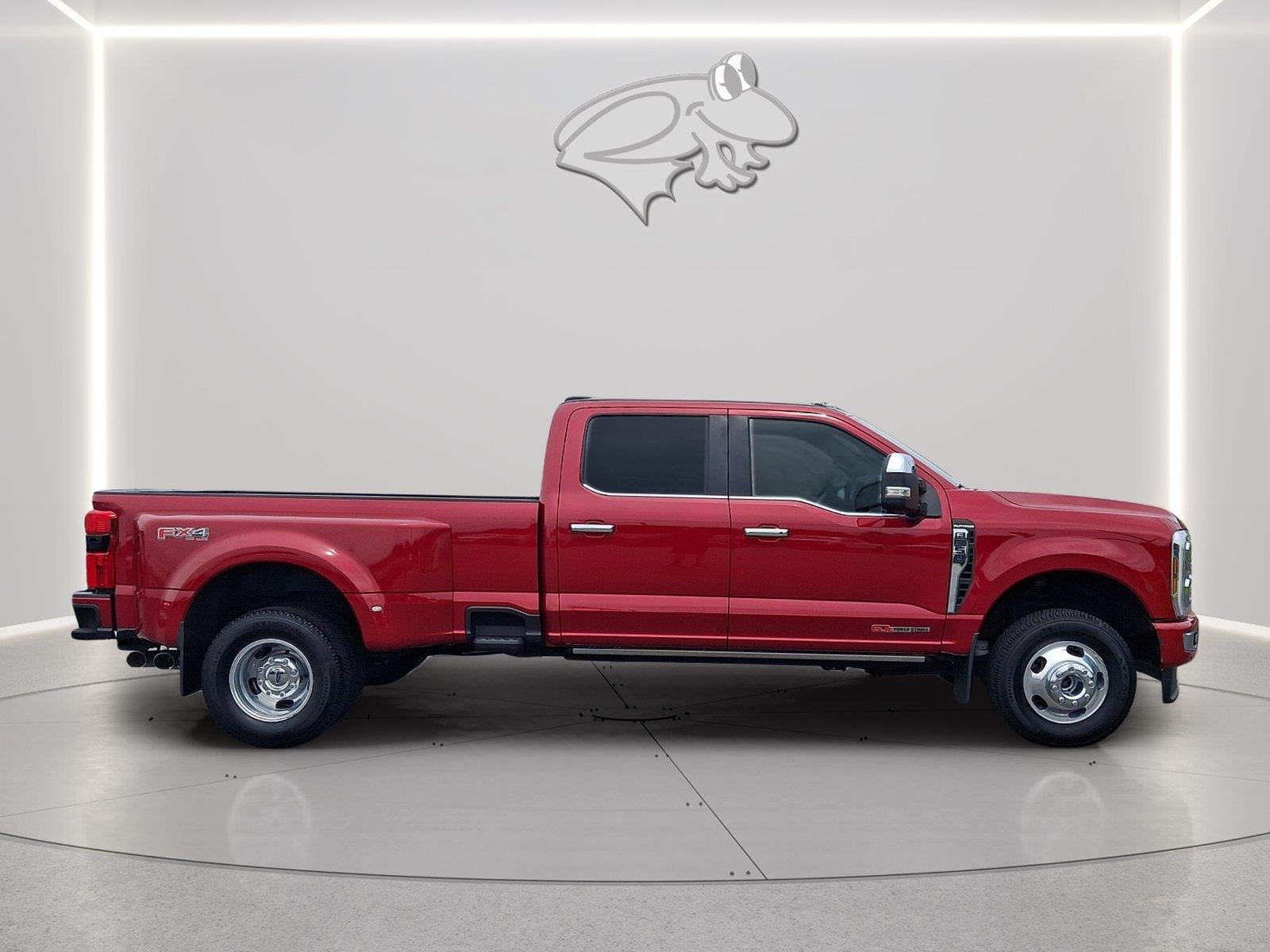 2024 Ford Super Duty F-350 Drw Platinum