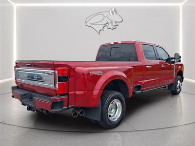 2024 Ford Super Duty F-350 Drw Platinum