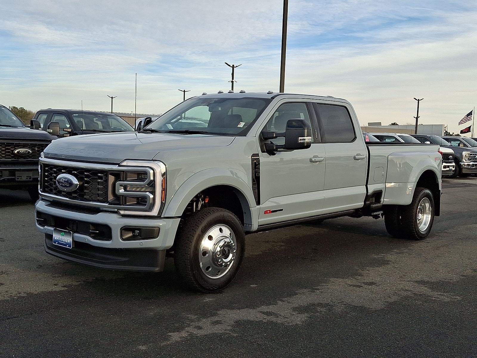 2026 Ford Super Duty F-450 Platinum