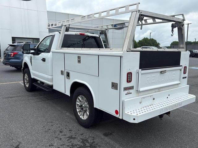 2022 Ford Super Duty F-350 SRW XL