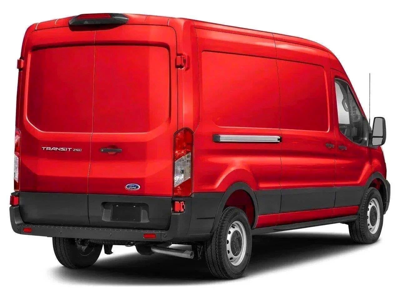 2027 Ford Transit MR CARGO RWD